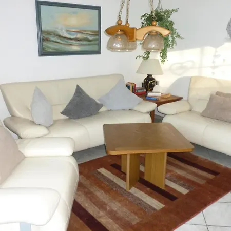 Haus Baerbel Appartement Barlt